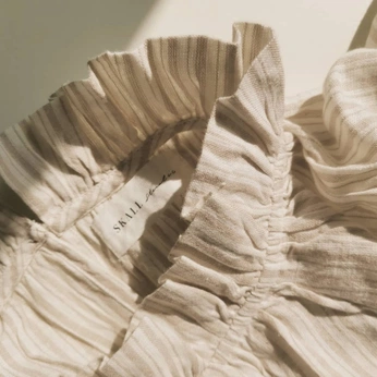 A cover of "Laelen -socials" cluster. The owner is laelen. The cluster consists of 20 elements.