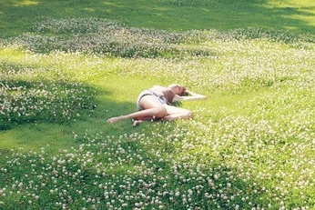 A cover of "Scene" cluster. The owner is maykim. The cluster consists of 5 elements.