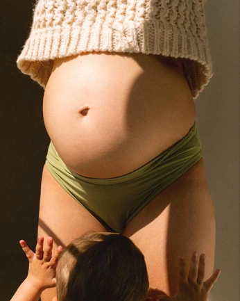 A cover of "doula" cluster. The owner is eliapezteguia. The cluster consists of 38 elements.