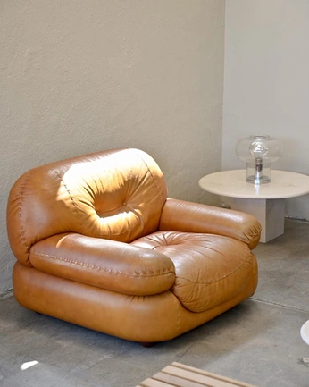 A cover of "furniture design" cluster. The owner is ravicecil. The cluster consists of 26 elements.