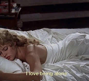 A cover of "Curated section" cluster. The owner is createdbymase. The cluster consists of 2 elements.