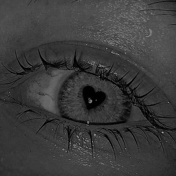 A cover of "Artworks" cluster. The owner is gvibes. The cluster consists of 3 elements.