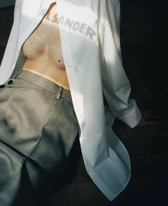 A cover of "image" cluster. The owner is uemura. The cluster consists of 373 elements.