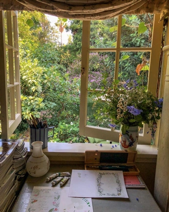 A cover of "i wanna go" cluster. The owner is northium. The cluster consists of 182 elements.