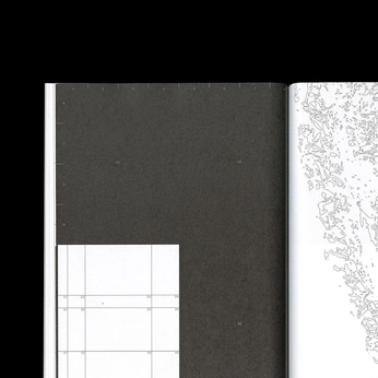 A cover of "magazine" cluster. The owner is lolasarchives. The cluster consists of 7 elements.