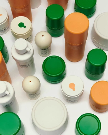 A cover of "No.3 Pattern Moodboard" cluster. The owner is makkapakka.aa. The cluster consists of 9 elements.