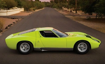 A cover of "autos" cluster. The owner is milipili. The cluster consists of 6 elements.