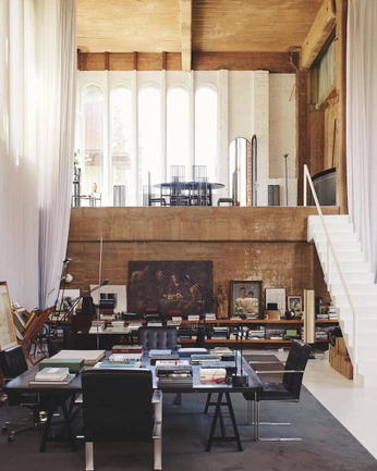 A cover of "arch" cluster. The owner is lounei. The cluster consists of 8 elements.