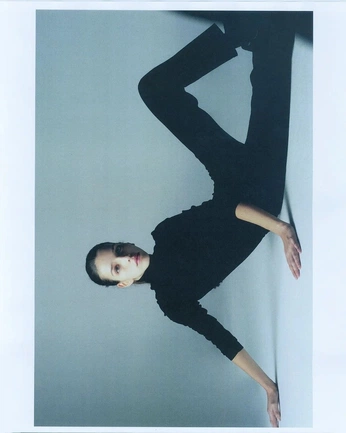 A cover of "inspo" cluster. The owner is noasamassa. The cluster consists of 11 elements.