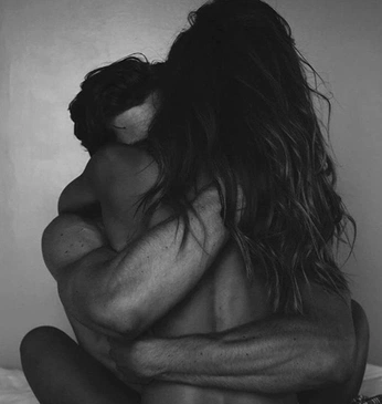 A cover of "nude" cluster. The owner is fuzzyowleyes. The cluster consists of 46 elements.