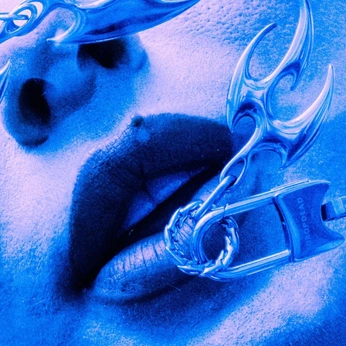 A cover of "BLURE" cluster. The owner is yuujin.ph. The cluster consists of 21 elements.