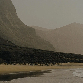 A cover of "Dreamy" cluster. The owner is cortez1. The cluster consists of 33 elements.