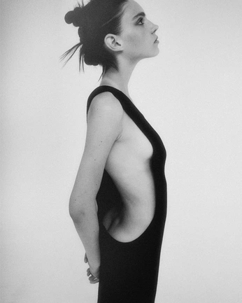 A cover of "V I B E S" cluster. The owner is mxvdxn. The cluster consists of 15 elements.