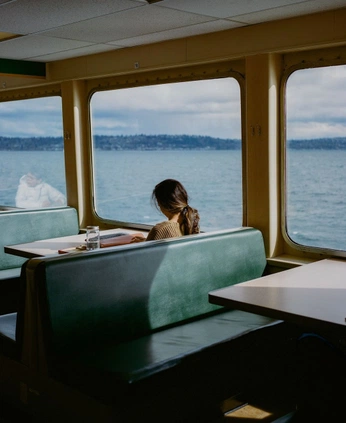 A cover of "L" cluster. The owner is stephiemel. The cluster consists of 4 elements.