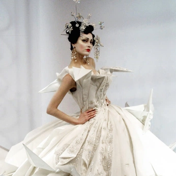 A cover of "Galliano" cluster. The owner is daisym. The cluster consists of 22 elements.