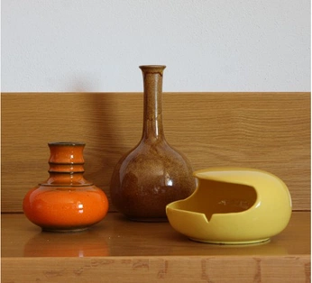 A cover of "ceramicssssss" cluster. The owner is liminalsauce. The cluster consists of 2 elements.