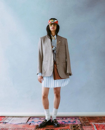 A cover of "Street Luggage" cluster. The owner is deoryen. The cluster consists of 1 element.