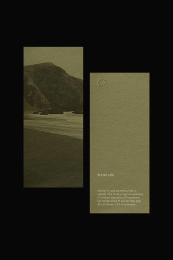 A cover of "RoseRoy-Packaging" cluster. The owner is howekathleen. The cluster consists of 26 elements.