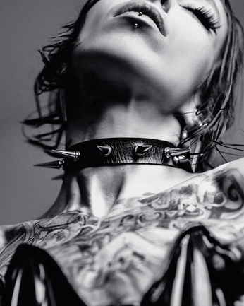 A cover of "NalichniK" cluster. The owner is yuujin.ph. The cluster consists of 11 elements.