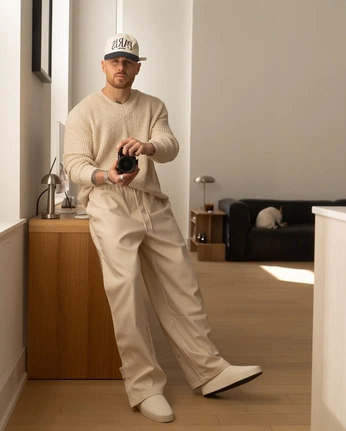 A cover of "style" cluster. The owner is crisvillalon. The cluster consists of 4 elements.