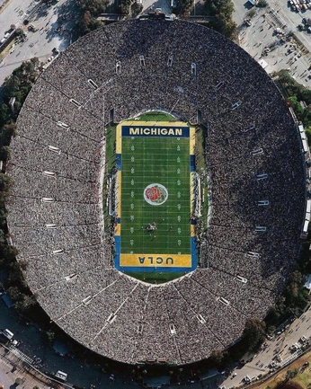 A cover of "AccuWeather" cluster. The owner is jordanwissler. The cluster consists of 17 elements.