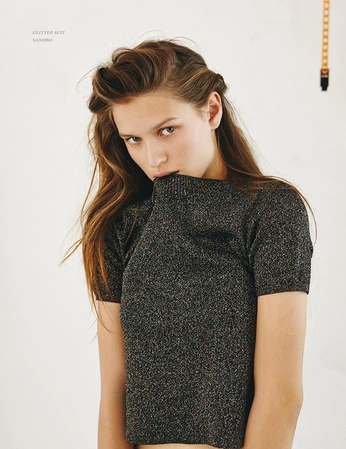 A cover of "HOLIDAY COLOUR" cluster. The owner is meghan.inspired. The cluster consists of 4 elements.