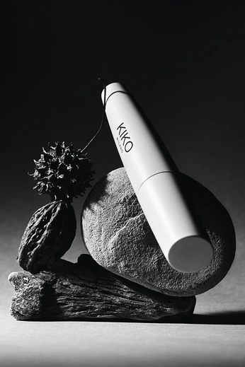 A cover of "Beauty Photo" cluster. The owner is cosmiccat13. The cluster consists of 83 elements.