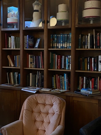 A cover of "Law" cluster. The owner is alanna.pixite. The cluster consists of 11 elements.