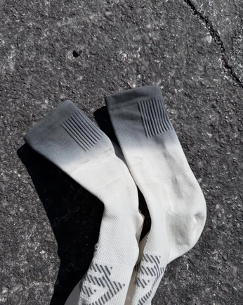 A cover of "Road Socks" cluster. The owner is colourcandi. The cluster consists of 70 elements.