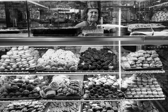 A cover of "street life" cluster. The owner is crustysandpiper. The cluster consists of 12 elements.