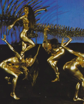 A cover of "Nu crew" cluster. The owner is piarodri. The cluster consists of 27 elements.