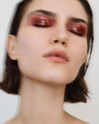 A cover of "backgrounds" cluster. The owner is bru.rsa. The cluster consists of 7 elements.