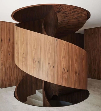 A cover of "Escalier" cluster. The owner is simon.cnr. The cluster consists of 17 elements.