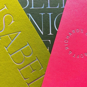 A cover of "papel" cluster. The owner is lunafigueroa. The cluster consists of 1 element.