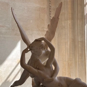 A cover of "Virtual Museum" cluster. The owner is httpaola. The cluster description is "sculptures". The cluster consists of 11 elements.