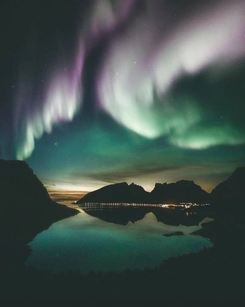 A cover of "Nature🌊🌿" cluster. The owner is denisa.s. The cluster consists of 20 elements.