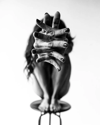 A cover of "Ema" cluster. The owner is grafiche. The cluster consists of 2 elements.