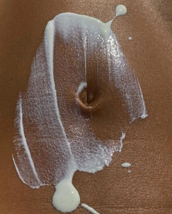 A cover of "Body" cluster. The owner is arnstadt. The cluster consists of 3 elements.