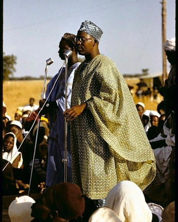 A cover of "Nigeria" cluster. The owner is westborn. The cluster consists of 21 elements.