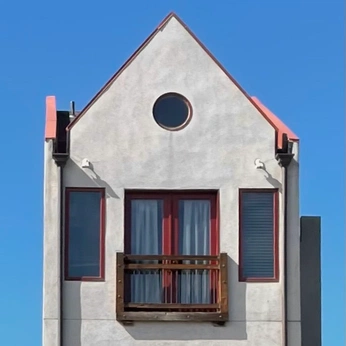 A cover of "build" cluster. The owner is herwits. The cluster consists of 11 elements.