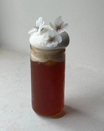 A cover of "KENDRA" cluster. The owner is farmx. The cluster consists of 39 elements.