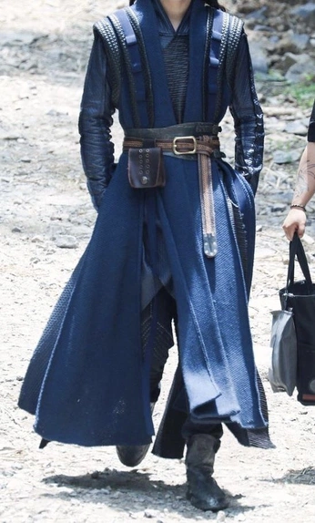 A cover of "Dusk Elves Project" cluster. The owner is lokiisthree. The cluster consists of 21 elements.