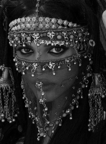 A cover of "Espadas" cluster. The owner is bizento. The cluster consists of 27 elements.