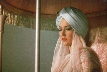 A cover of "vintage" cluster. The owner is ethetique. The cluster consists of 4 elements.