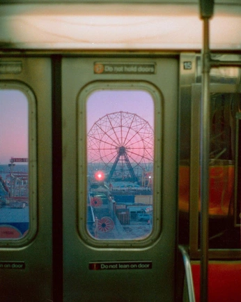 A cover of "BEACH RATS 🐀" cluster. The owner is zoiegrace. The cluster consists of 97 elements.