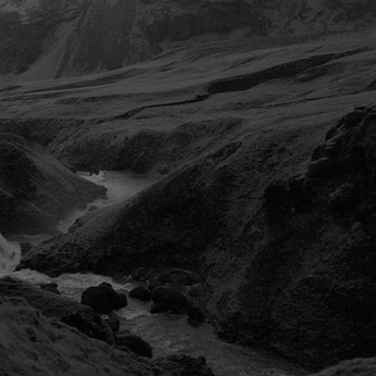 A cover of "Black" cluster. The owner is blizina. The cluster consists of 6 elements.