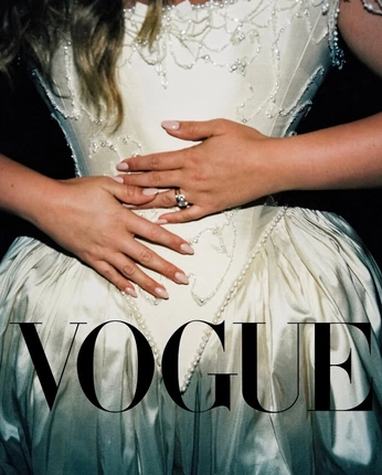 A cover of "VOGUE" cluster. The owner is aleyaley. The cluster consists of 10 elements.