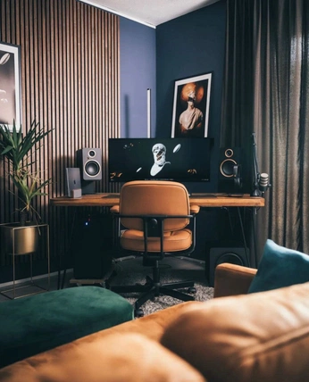 A cover of "Spaces" cluster. The owner is peposanchez. The cluster consists of 18 elements.