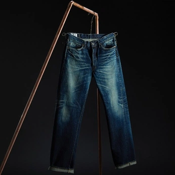 A cover of "Cloth and Clothes" cluster. The owner is lucia. The cluster consists of 59 elements.