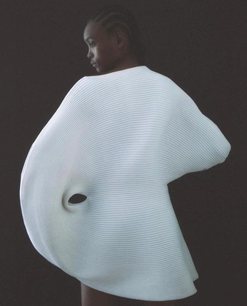 A cover of "Stylized editorials" cluster. The owner is plamvisuals. The cluster consists of 3 elements.